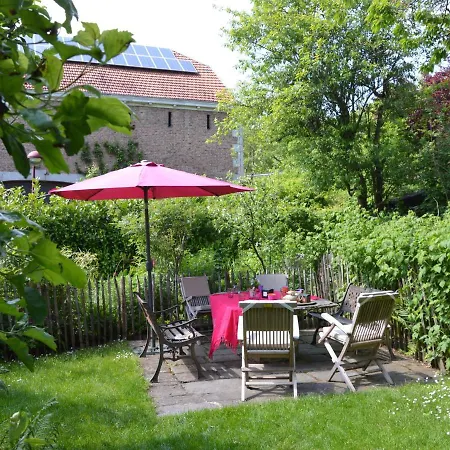 Enchanting With Terrace Garden Hébergement de vacances Hamoir