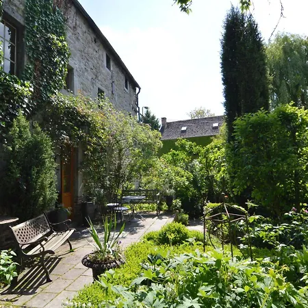 Enchanting Cottage With Terrace Garden Hamoir