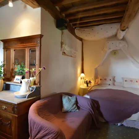 Enchanting Cottage With Terrace Garden * Hamoir
