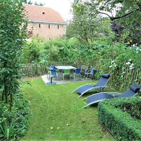 Enchanting With Terrace Garden *